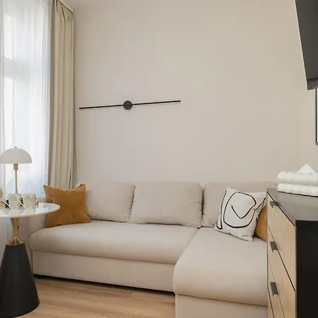 Luxury Barnim Vernon By Bookinghost Apartment