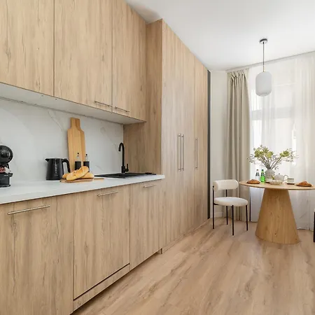 Luxury Barnim Vernon By Bookinghost Apartment