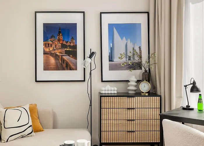 Luxury Barnim Vernon By Bookinghost