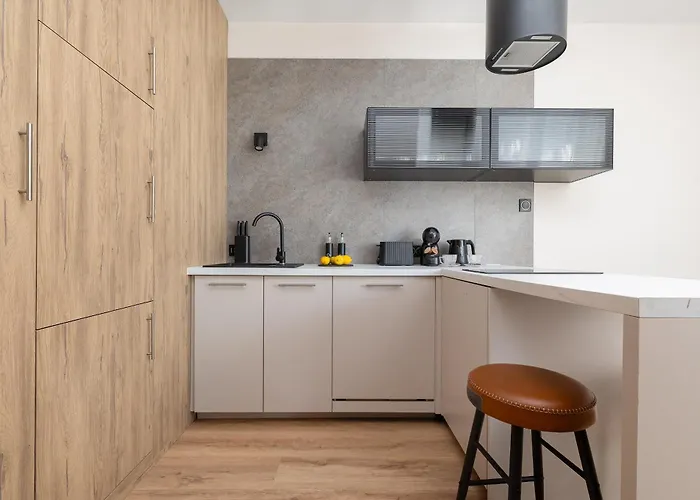 Luxury Barnim Vernon By Bookinghost