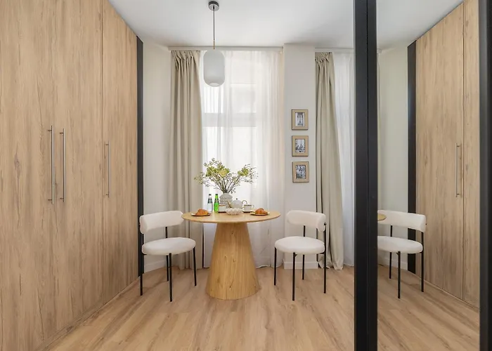 Apartment Luxury Barnim Vernon By Bookinghost Stettin